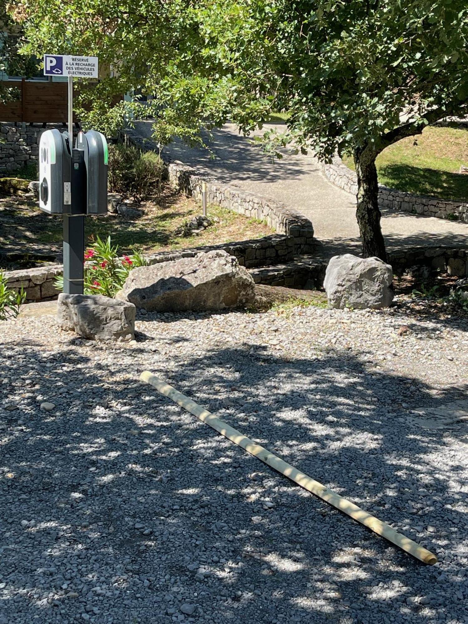 Gites Des Campanes Saint Alban Auriolles Kültér fotó